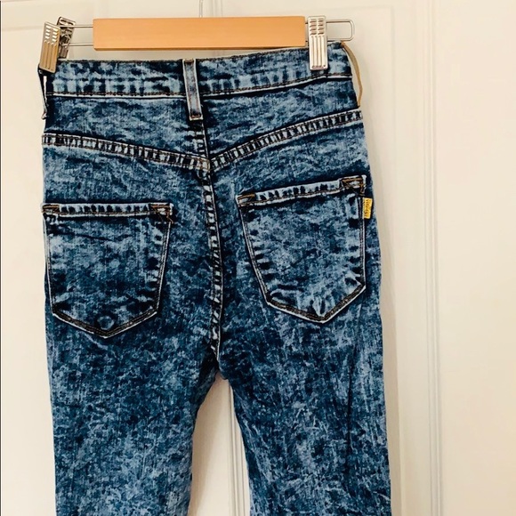 High Waisted Acid Wash Skinny Jeans - Picture 7 of 7